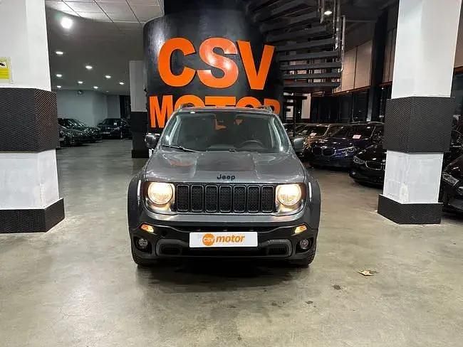 Usado Jeep Renegade Trailhawk 242 CV (177 kW) 2022 Gris SUV