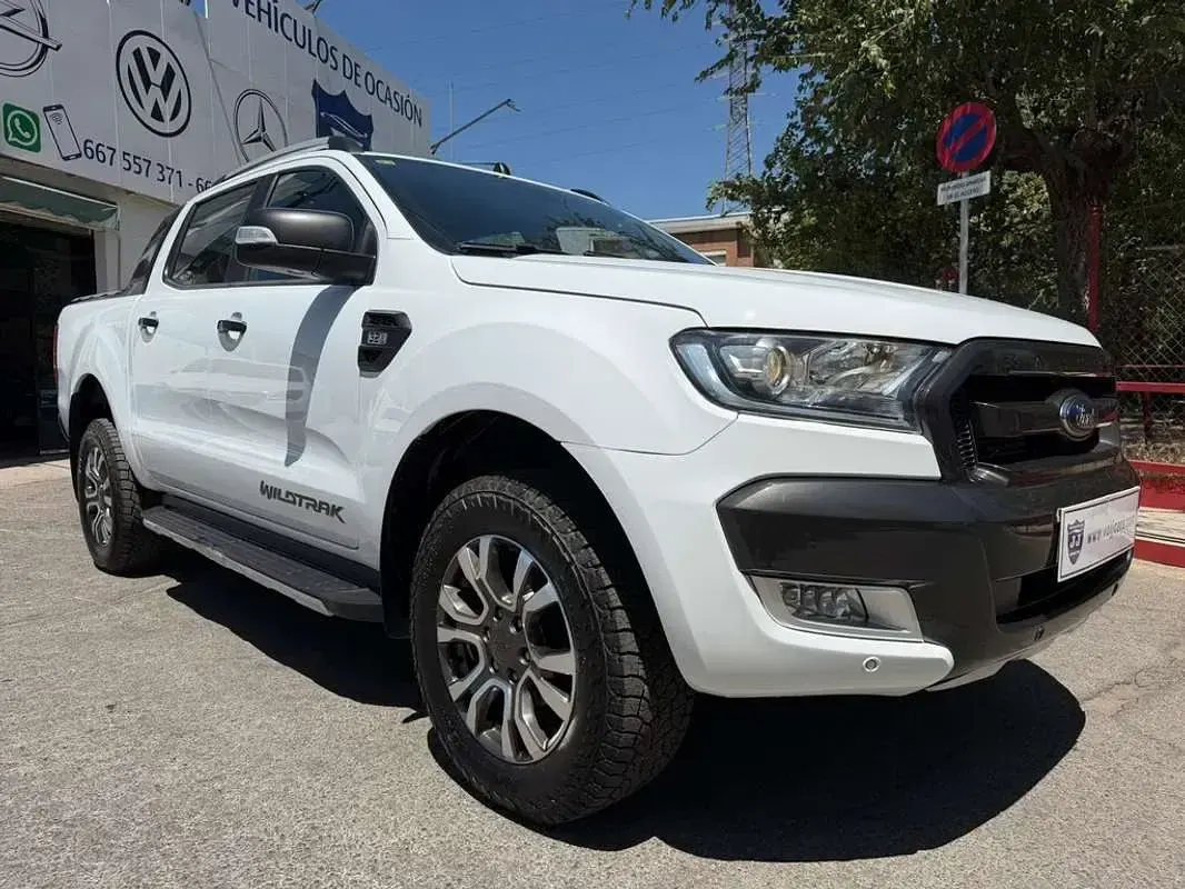Usado Ford Ranger Wildtrack 200 CV (147 kW) 2016 Blanco Pickup/Camioneta