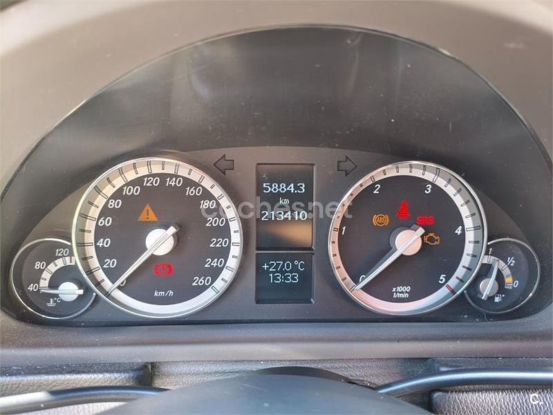 Usado Mercedes CLC200 122 CV (89 kW) 2010 Negro Utilitario