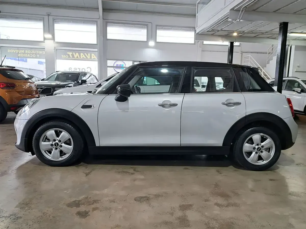 Usado Mini Cooper 136 CV (100 kW) 2021 Gris / plata Utilitario