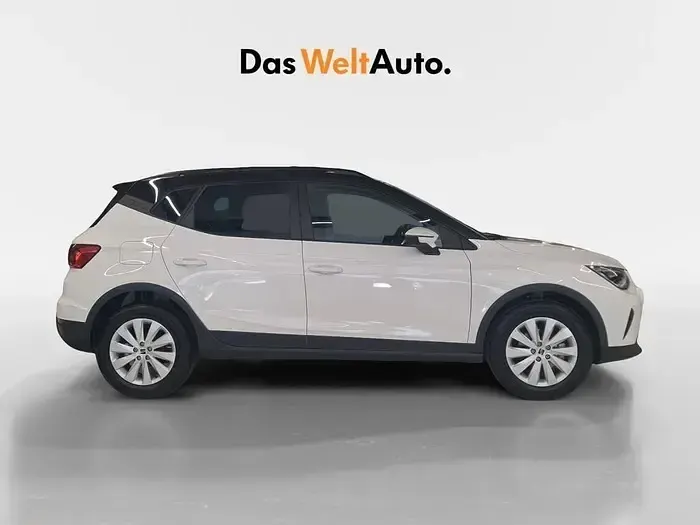 Usado Seat Arona Style 115 CV (84 kW) 2025 Blanco SUV