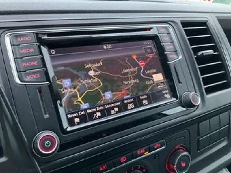 Usado VW Caravelle Comfortline 150 CV (110 kW) 2016 Azul Monovolumen