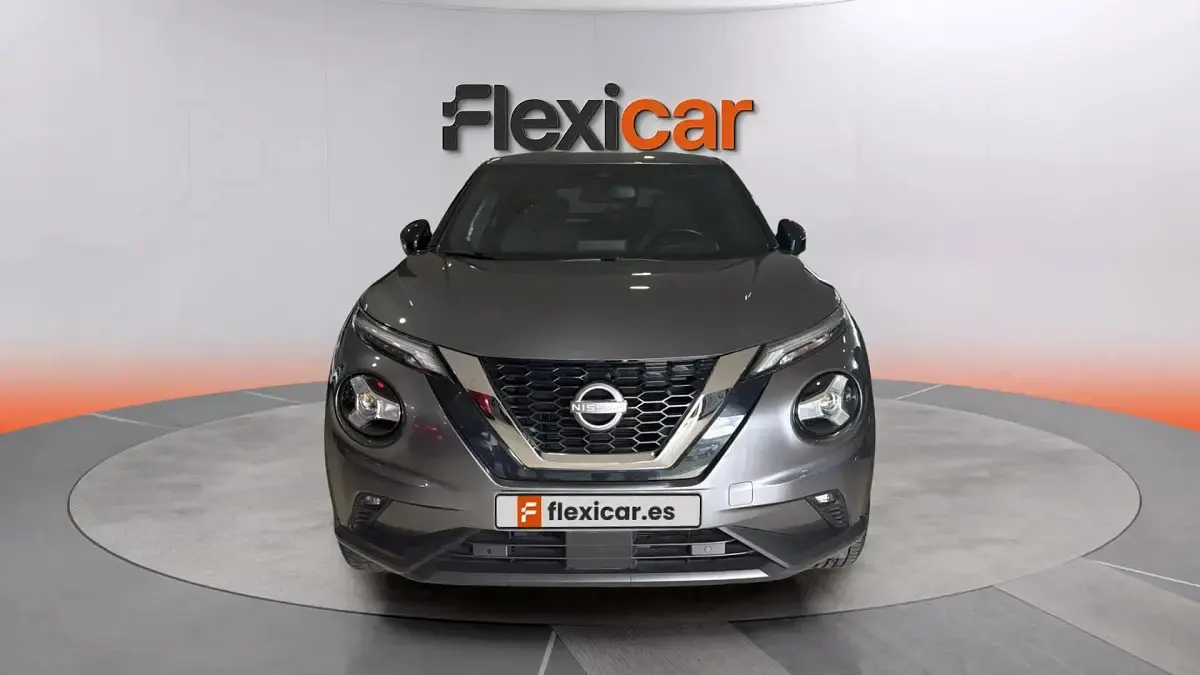 Usado Nissan Juke N-Connecta 114 CV (83 kW) 2024 Gris SUV