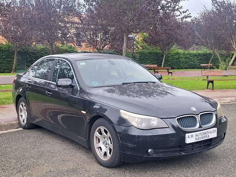 Usado BMW 523 177 CV (130 kW) 2005 Negro Familiar