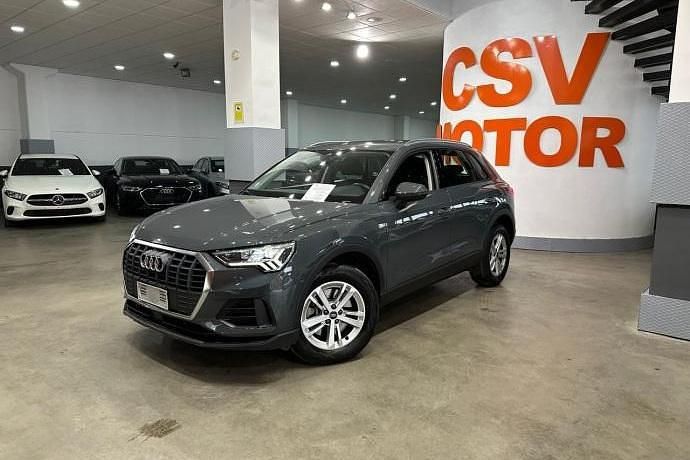 Usado Audi Q3 Comfort 244 HP (179 kW) 2023 SUV