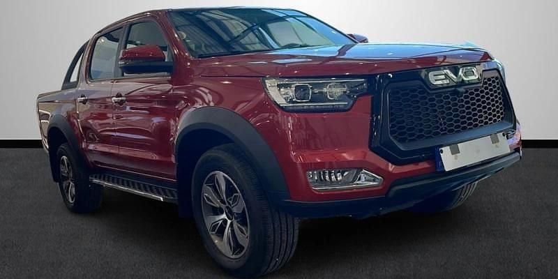 Nuevo EVO Cross 4 136 CV (100 kW) 2025 Rojo Pickup/Camioneta