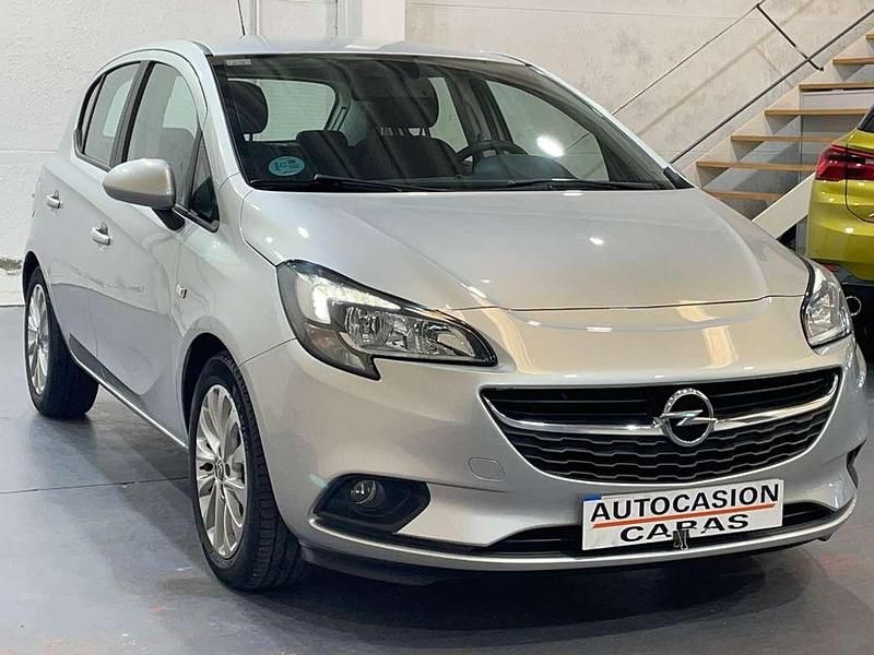 Usado Opel Corsa Business 90 CV (66 kW) 2018 Gris / plata Utilitario