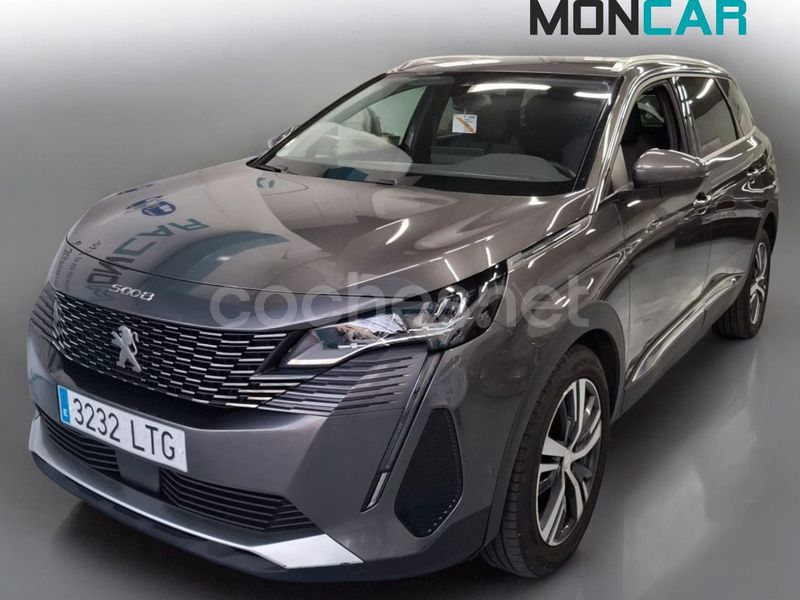 Gris / plata Usado 2021 Peugeot 5008 Allure Monovolumen | 19.590 € (Un poco caro) - Imagen 1/4