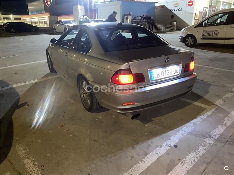 Usado BMW 323 170 CV (125 kW) 1999 Gris / plata Coupe