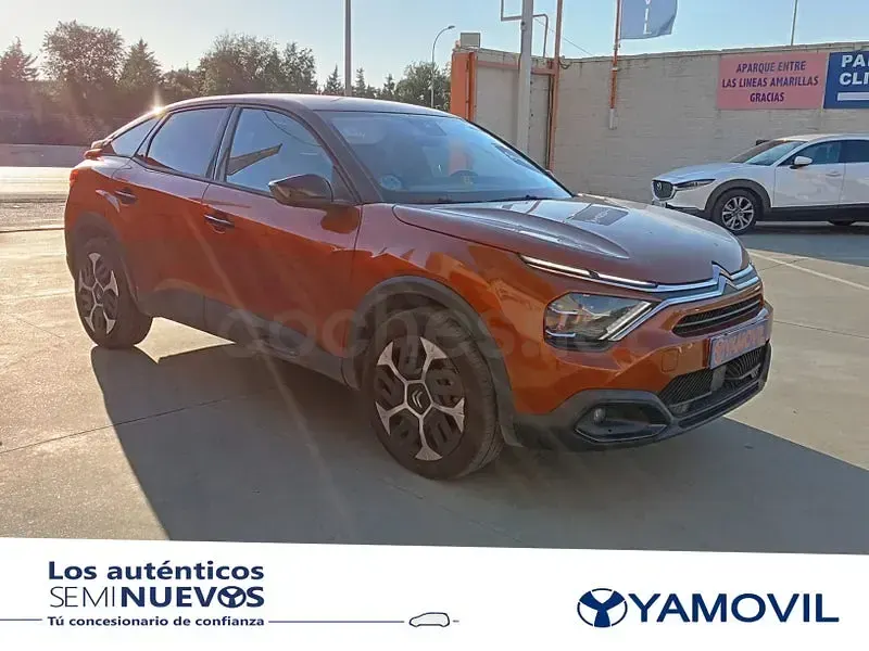 Usado Citroën C4 Feel 110 CV (80 kW) 2022 Naranja Berlina