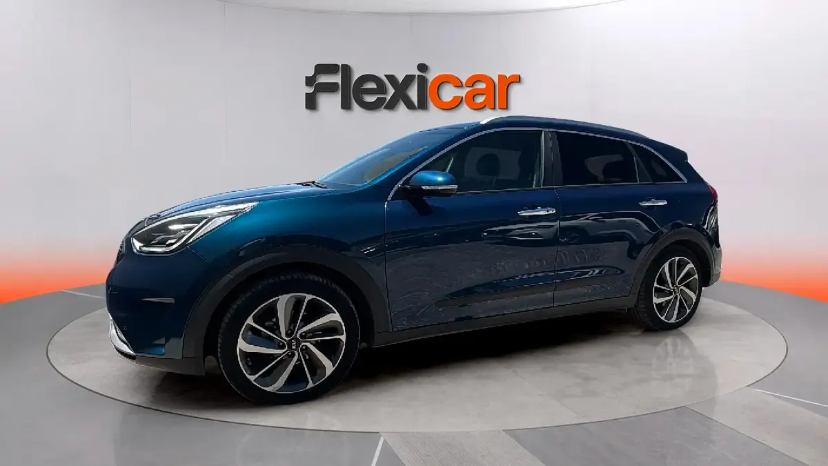 Usado Kia Niro 141 CV (103 kW) 2018 Azul SUV