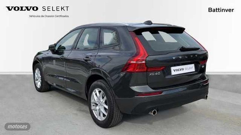 Usado Volvo XC60 Momentum 2019 Gris SUV