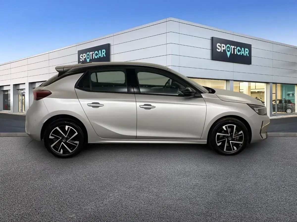 Usado Opel Corsa 100 CV (73 kW) 2025 Gris Utilitario