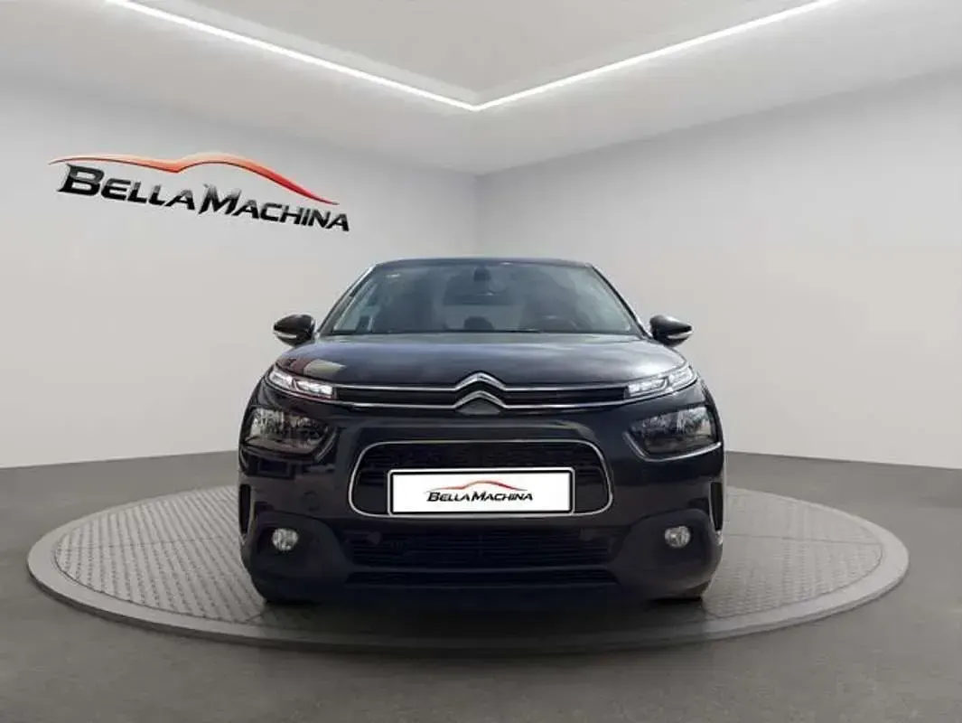 Usado Citroën C4 Shine 102 CV (75 kW) 2018 Negro Berlina