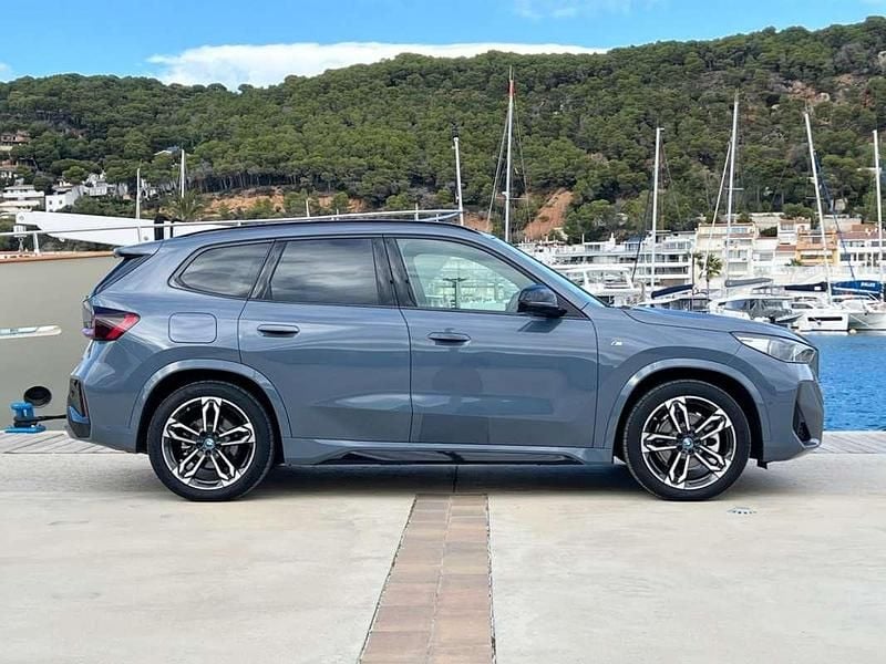Usado BMW iX1 M Sport 230 kW (313 CV) 2023 Azul SUV