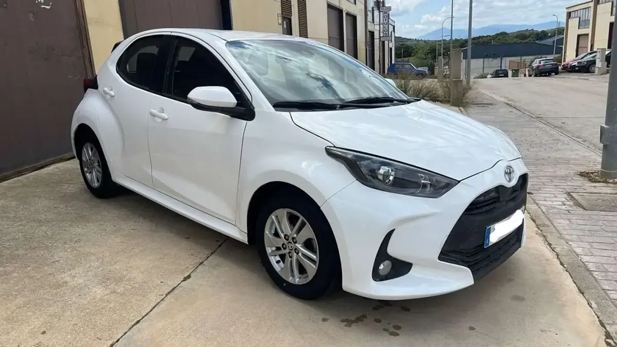 Usado Toyota Yaris Edition 125 CV (91 kW) 2023 Blanco Utilitario