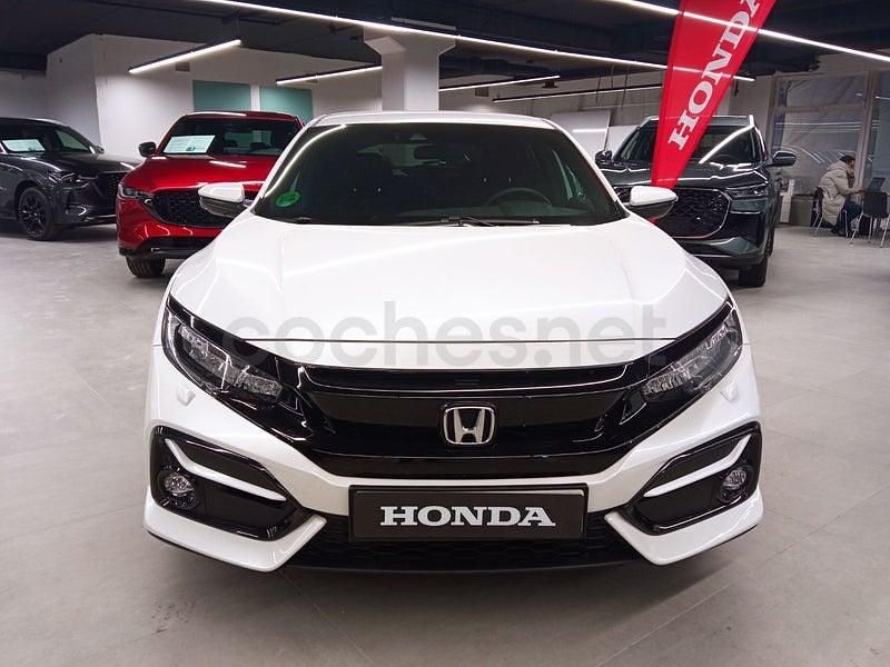 Usado Honda Civic Elegance 126 CV (92 kW) 2021 Blanco Berlina