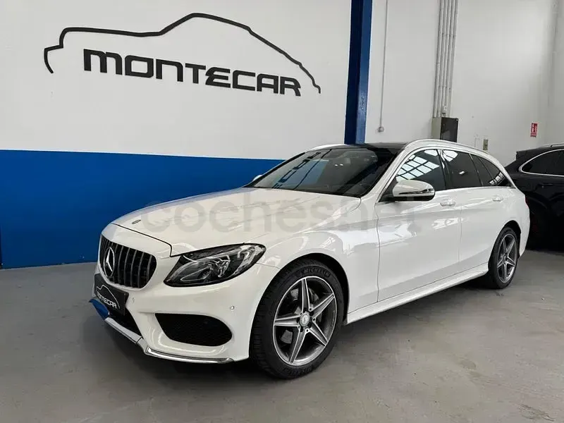 Usado Mercedes C220 AMG 170 CV (125 kW) 2015 Blanco Familiar