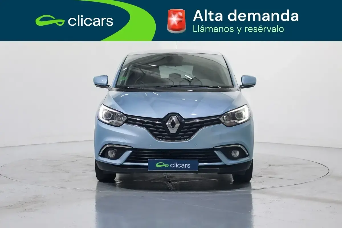 Usado Renault Scénic Zen 130 CV (95 kW) 2017 Azul Monovolumen