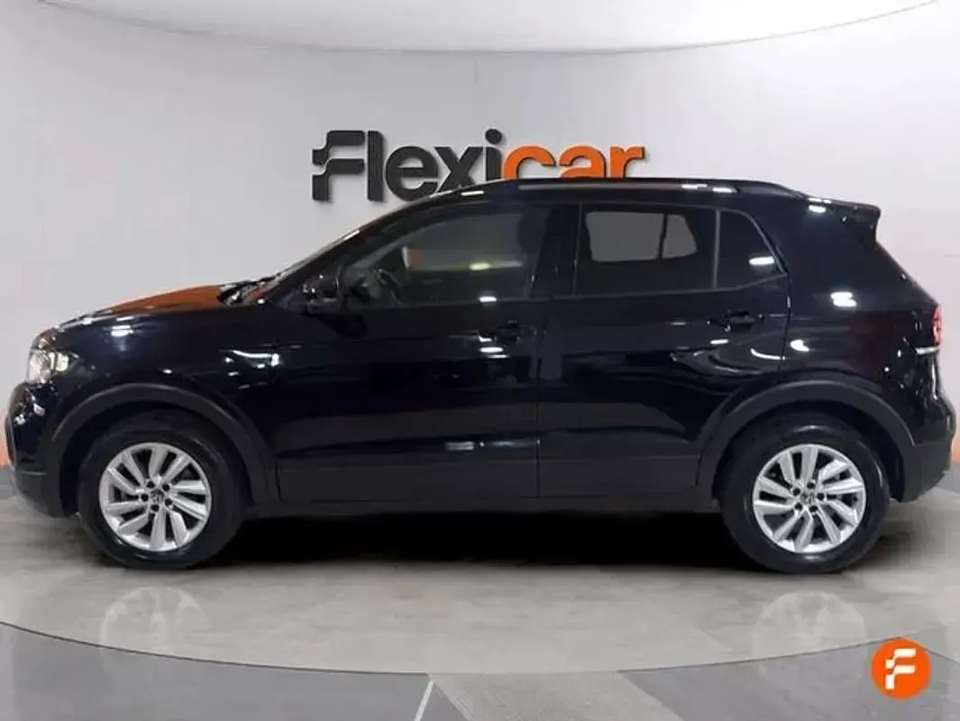 Usado VW T-Cross Advance 110 CV (80 kW) 2022 Negro SUV