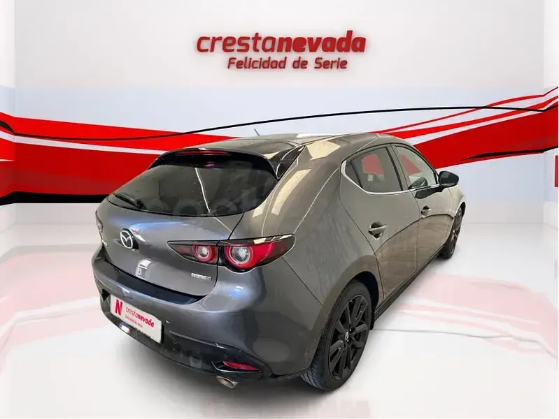 Usado Mazda 3 Homura-Line 150 CV (110 kW) 2023 Gris / plata Berlina