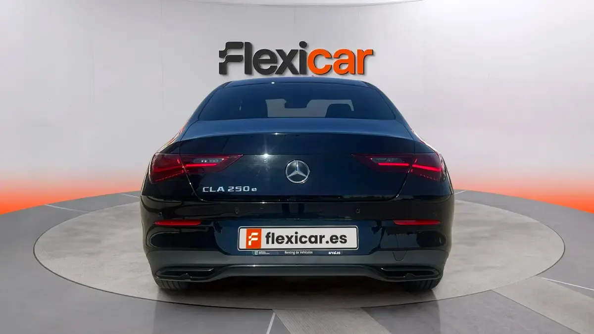 Usado Mercedes CLA250e 218 CV (160 kW) 2023 Negro Coupe