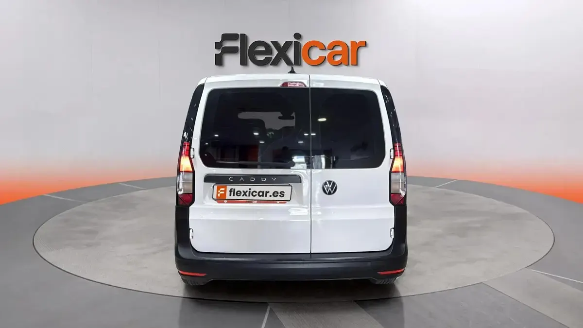 Usado VW Caddy California 102 CV (75 kW) 2021 Blanco Monovolumen