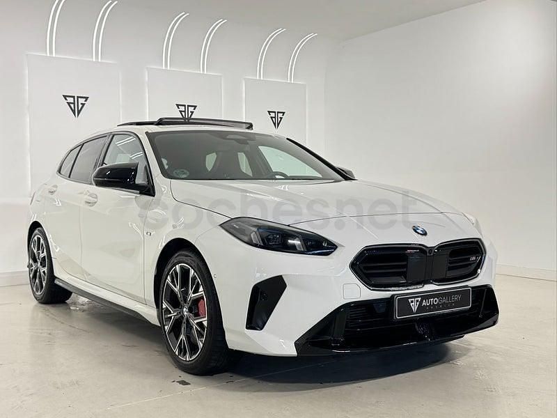 Usado BMW M135 Comfort Edition 300 CV (220 kW) 2025 Blanco Utilitario