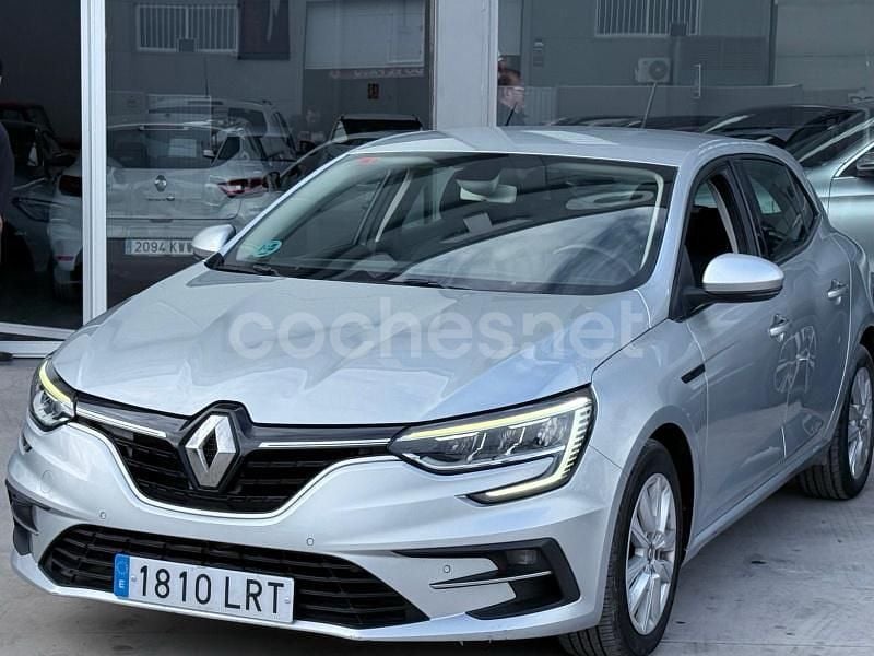 Gris / plata Usado 2022 Renault Mégane IV Equilibre Berlina | 11.999 € (Super precio) - Imagen 1/4