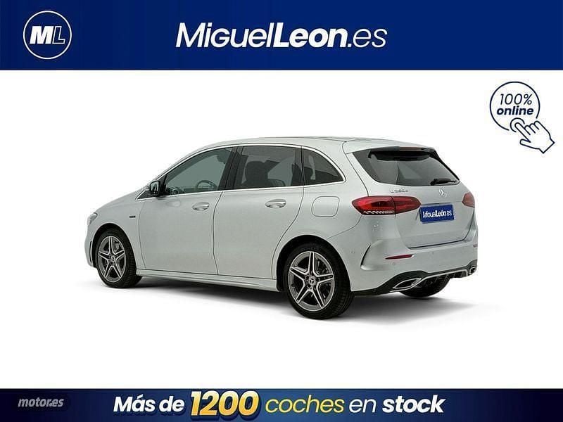 Usado Mercedes B250e 218 CV (160 kW) 2021 Gris Monovolumen