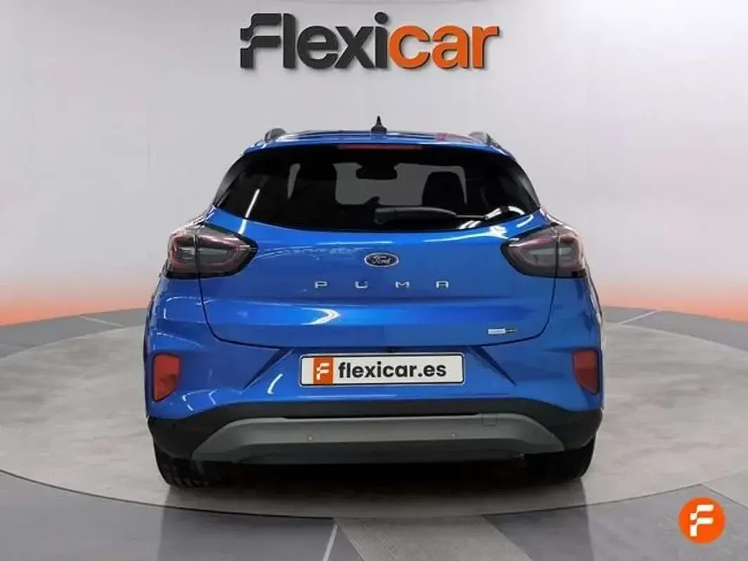 Usado Ford Puma Titanium 125 CV (91 kW) 2022 Azul SUV
