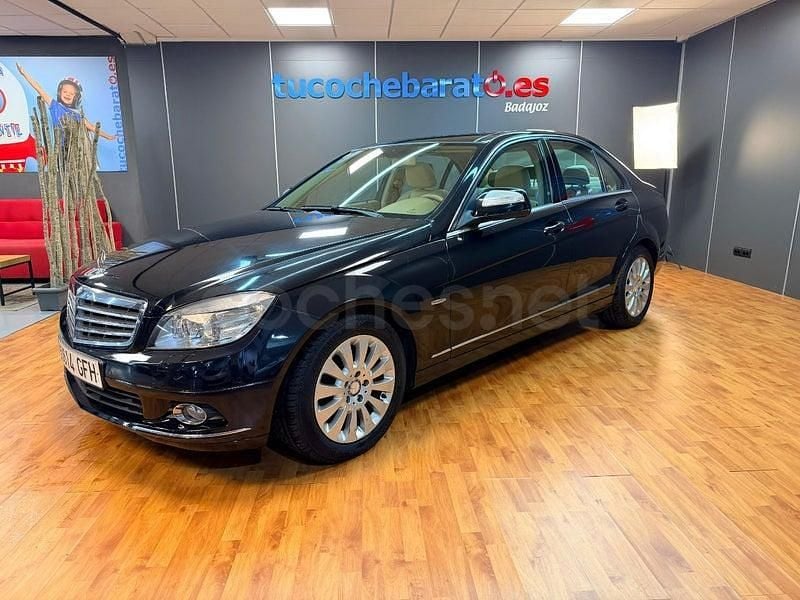 Usado Mercedes C180 Avantgarde 156 CV (114 kW) 2008 Negro Berlina