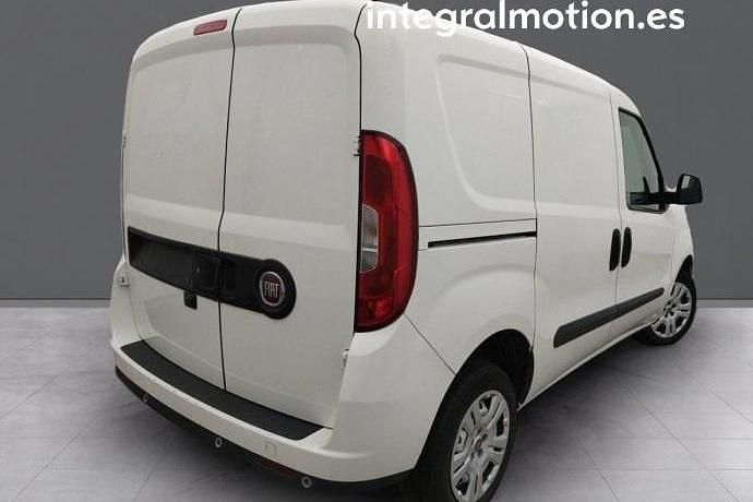 Usado Fiat Doblò 93 CV (68 kW) 2019 Monovolumen