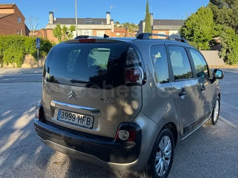 Usado Citroën C3 Picasso 112 CV (82 kW) 2011 Beige Monovolumen