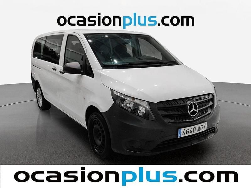 Usado Mercedes Vito 136 CV (100 kW) 2023 Blanco Van