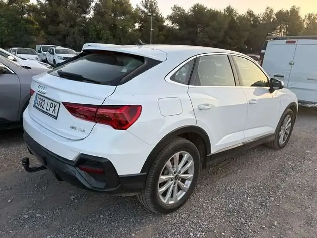 Usado Audi Q3 Sportback Advanced 150 CV (110 kW) 2021 Blanco SUV