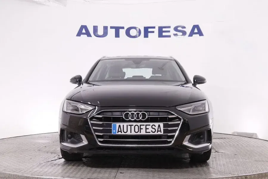 Usado Audi A4 Business 150 CV (110 kW) 2021 Negra Familiar