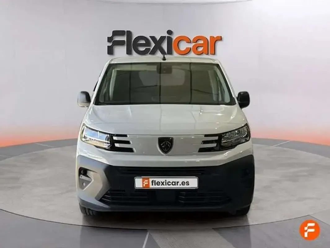Usado Peugeot Partner 102 CV (75 kW) 2025 Blanco Monovolumen