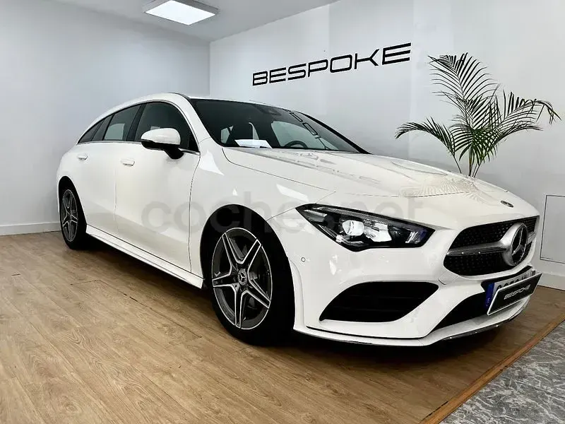 Usado Mercedes CLA200 150 CV (110 kW) 2024 Blanco Coupe