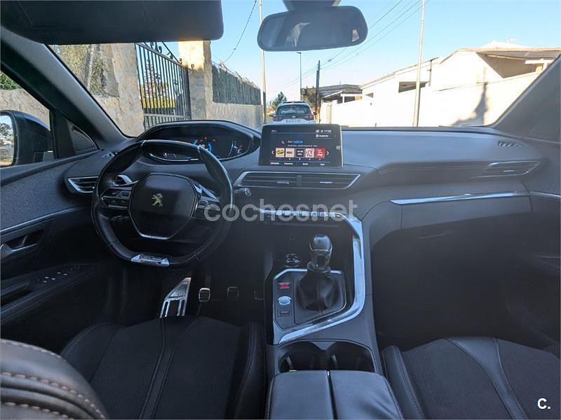 Usado Peugeot 3008 GT-line 120 CV (88 kW) 2017 Blanco SUV
