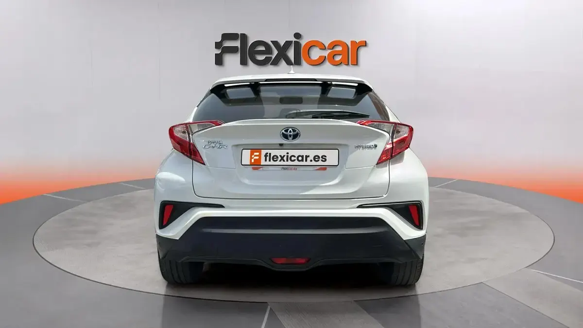 Usado Toyota C-HR Active 122 CV (89 kW) 2019 Blanco SUV