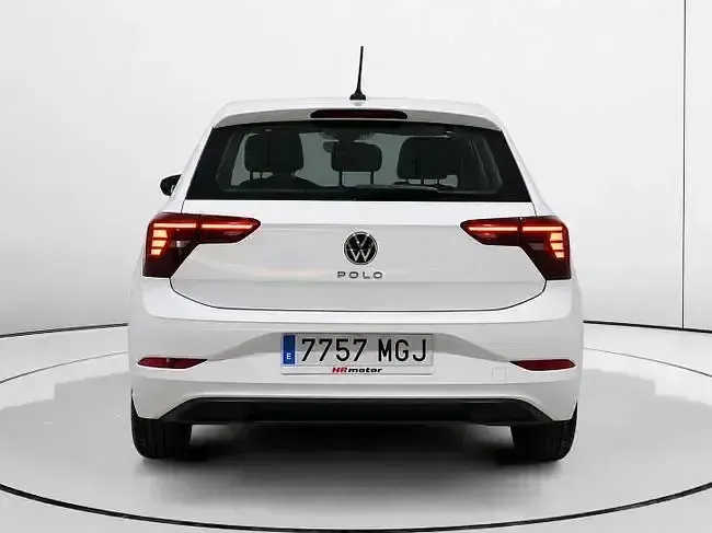 Usado VW Polo Life 95 CV (69 kW) 2023 Blanco Utilitario
