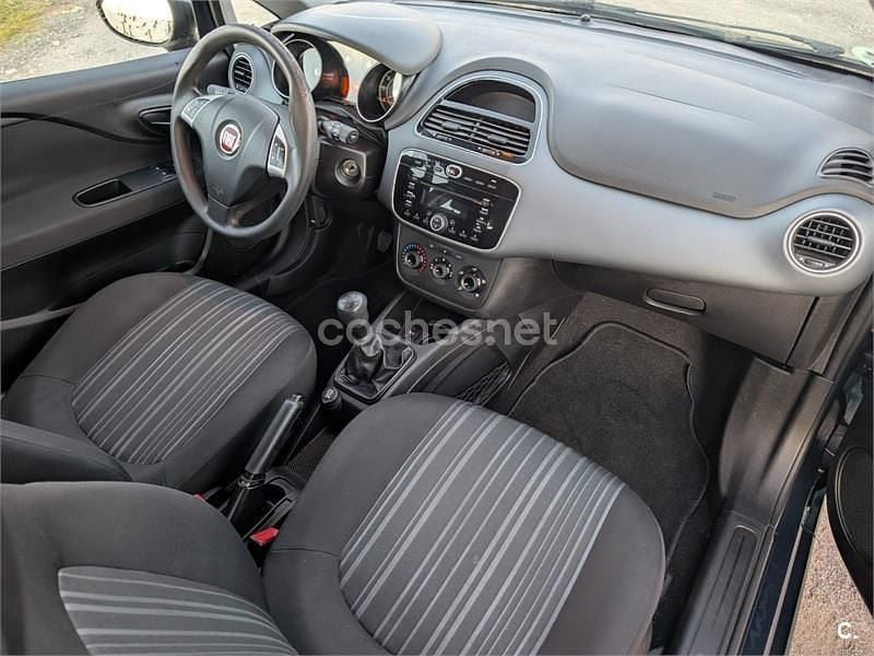 Usado Fiat Punto Evo Dynamic 75 CV (55 kW) 2011 Azul Utilitario