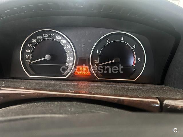 Usado BMW 740 258 CV (189 kW) 2003 Gris / plata Berlina