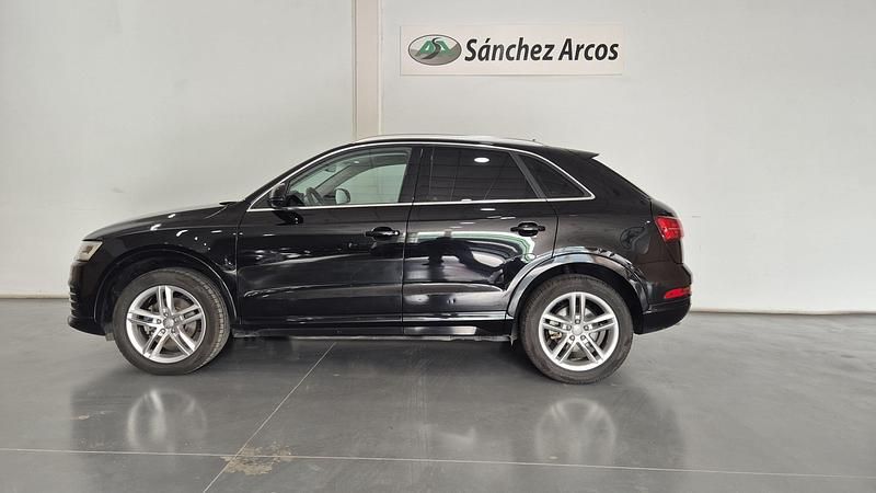 Usado Audi Q3 Attraction 150 CV (110 kW) 2018 Negro SUV