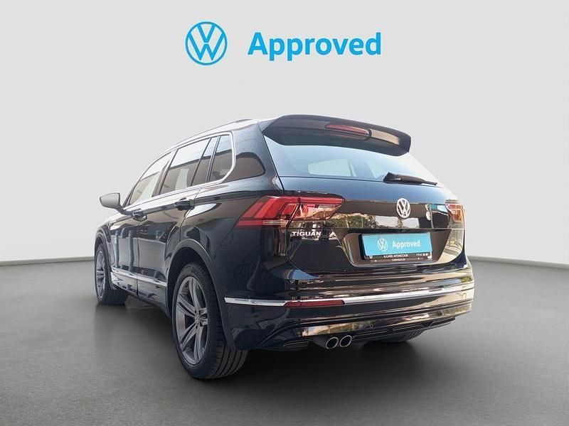 Usado VW Tiguan Advance 150 CV (110 kW) 2020 Negro SUV