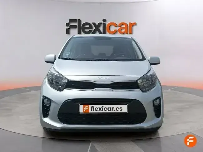 Usado Kia Picanto 63 CV (46 kW) 2024 Gris Utilitario