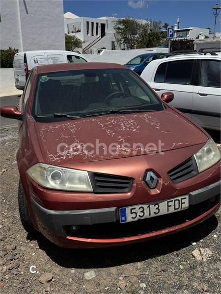 Granate Usado 2006 Renault Mégane II Berlina | 2600 € (Precio justo) - Imagen 1/2