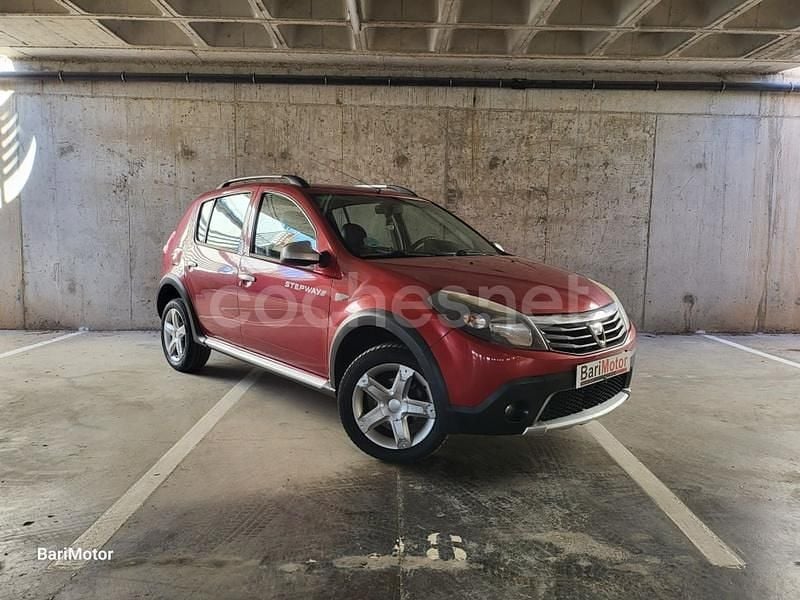 Granate Usado 2012 Dacia Sandero Stepway Utilitario | 6980 € (Precio justo) - Imagen 1/4