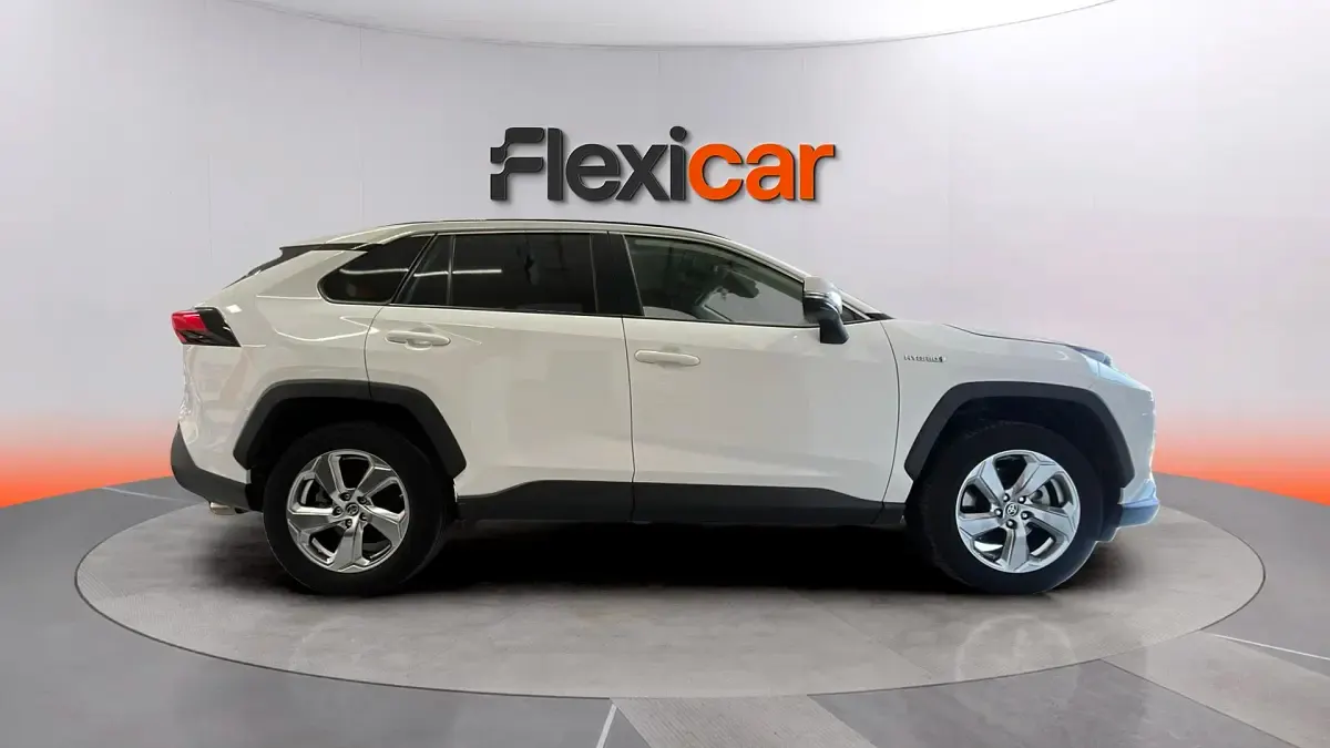 Usado Toyota RAV4 Hybrid Advance 218 CV (160 kW) 2020 Blanco SUV